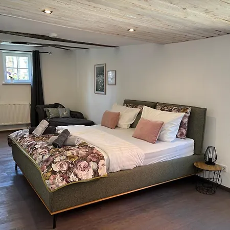 Gast- Und Pensionshaus Pilgereck *